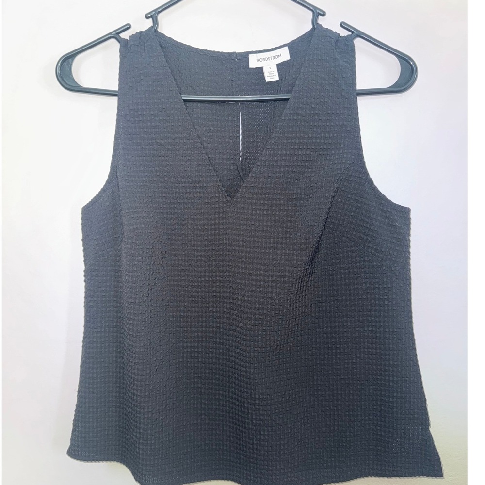 Nordstrom Womens Black Textured Sleeveless V-Neck Shell Blouse Top Size S Small